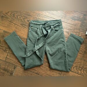 7 For All Mankind Olive Green Pants size 26 Straight Fit Paperbag Waist